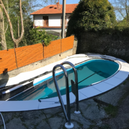 Réparez les dommages de votre piscine rapidement et efficacement avec un service professionnel Elbeuf